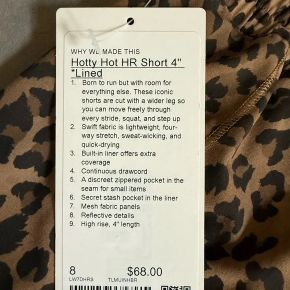 lululemon Hotty Hot HR Leopard Print Shorts - 4” - size 8 - Picture 3 of 3